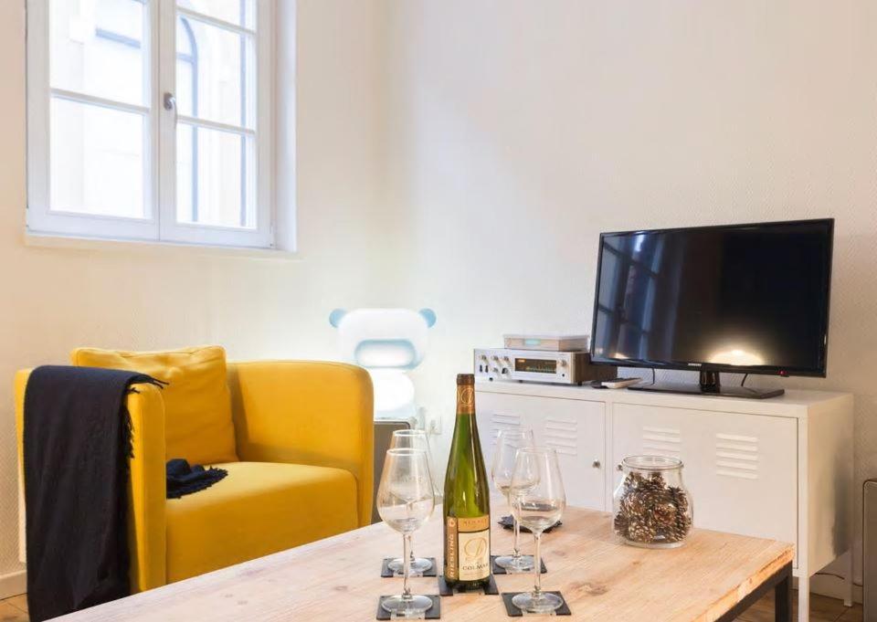 At Home In The Center Of Colmar Exteriör bild