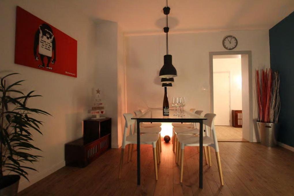 At Home In The Center Of Colmar Exteriör bild
